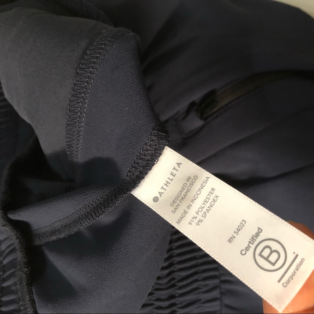 NWOT ATHLETA Metropolis Straight Leg Pant - Picture 8 of 11